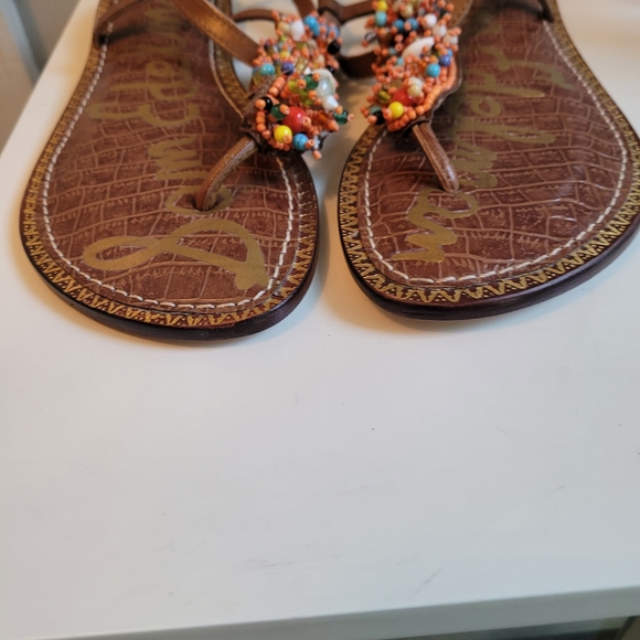 Sam edelman cognac leather sandals, T-strap with beaded design, NWOT, size 8.5 - Picture 4 of 7